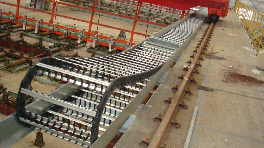 港口工程钢制拖链应用案例